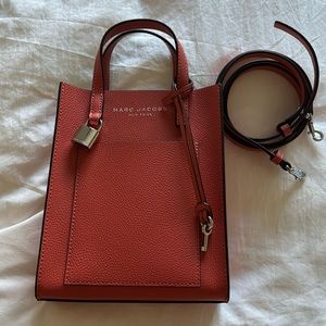 Marc Jacobs Vertical leather tote
